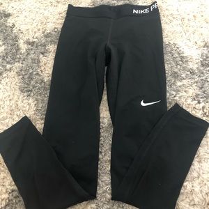 Nike pro black leggings